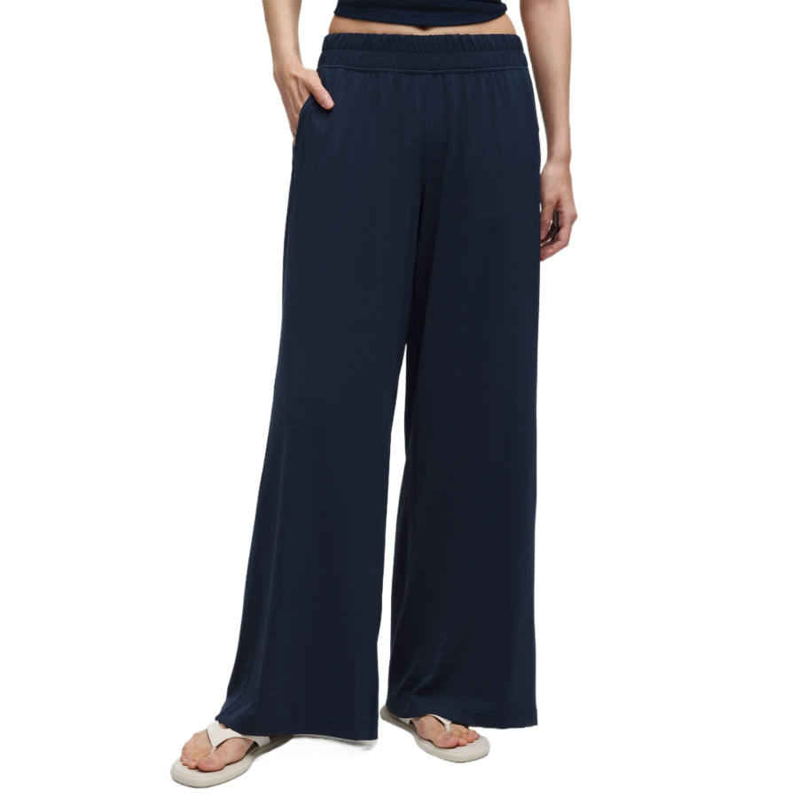 Lululemon Yoga Pants Women's Moderate Wide Leg Pants