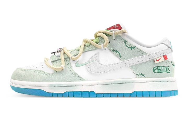 Nike Nike Dunk Skateboard Shoes Women's Low Top White/Blue/Cyan