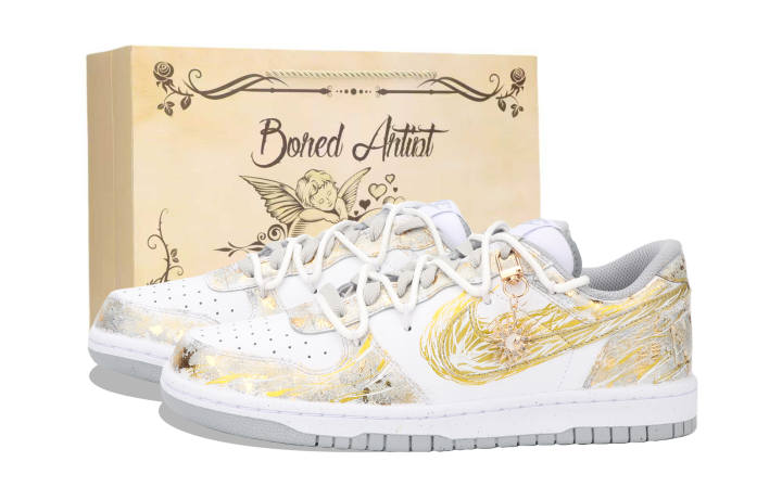 Nike Nike Big Skateboard Shoes Unisex Low Top Gold/White