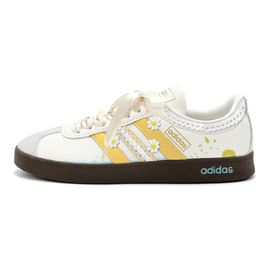 Adidas Adidas VL COURT 2.0 German Army Trainers Unisex Low Top Ecru & Black Brown With Gold Accents