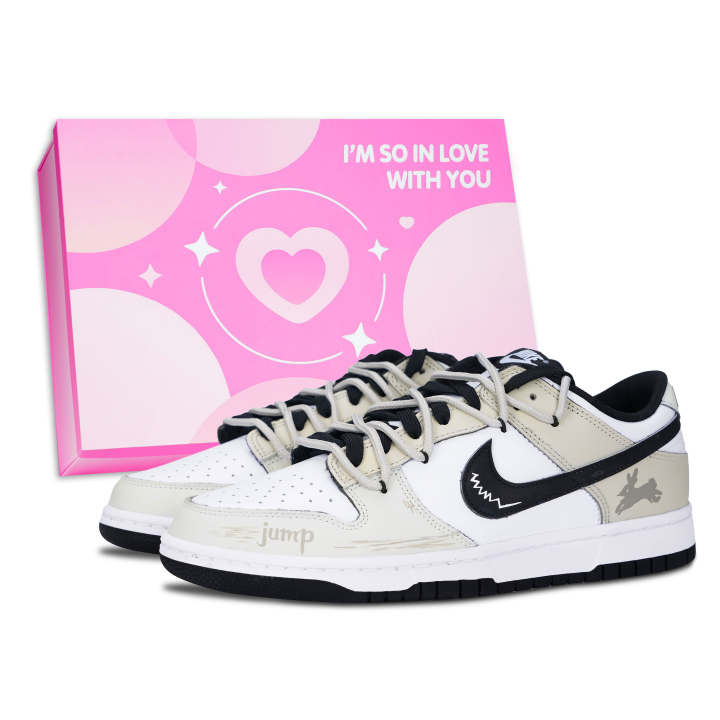 Nike Nike Dunk Skateboard Shoes Unisex Low Top Beige/White/Black