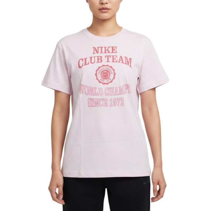 Nike Nike Club T Shirts Women's Pink Crew Neck Moderate