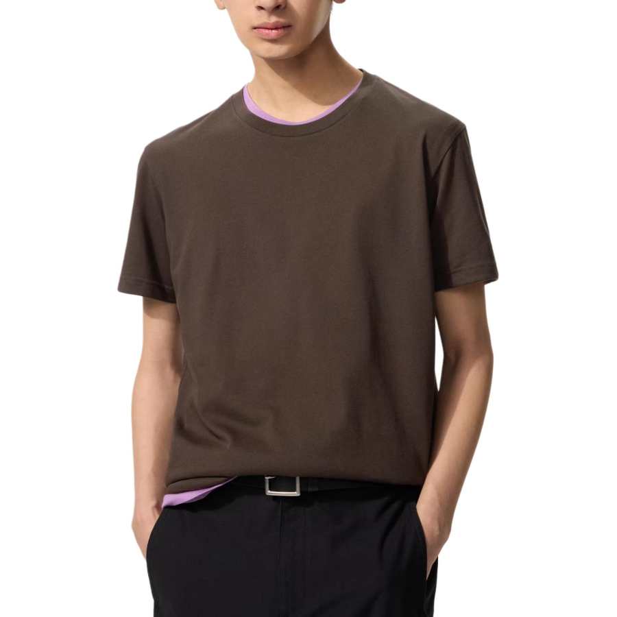UNIQLO T Shirts Men's Dark Brown Crew Neck