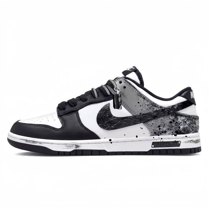 Nike Nike Dunk Skateboard Shoes Men's Low Top Black White