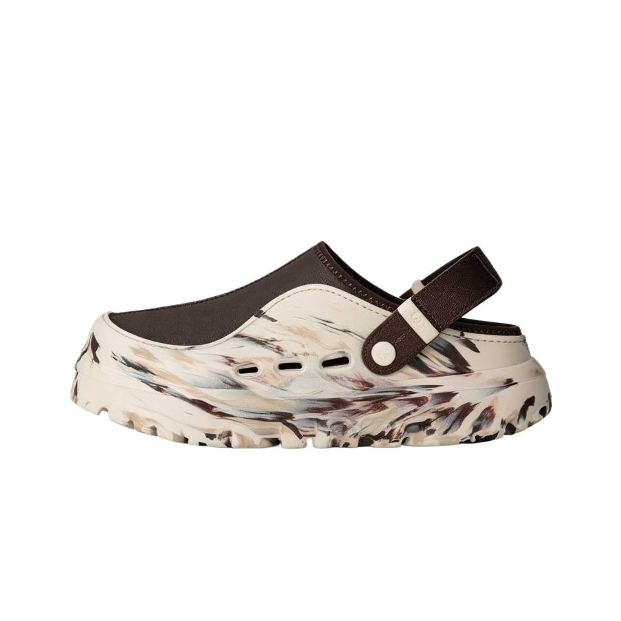 UGG UGG PeakMod Closed Toe Slippers Unisex