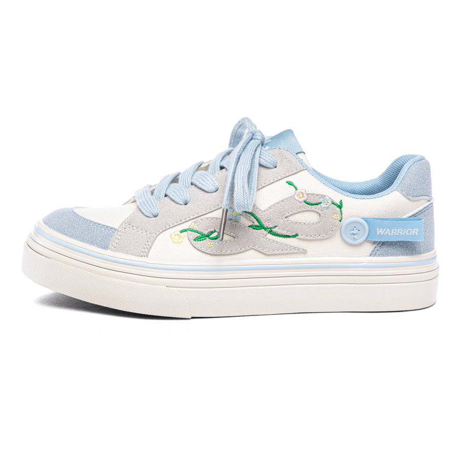 WARRIOR Skateboard Shoes Women's Low Top Beige Gray Blue