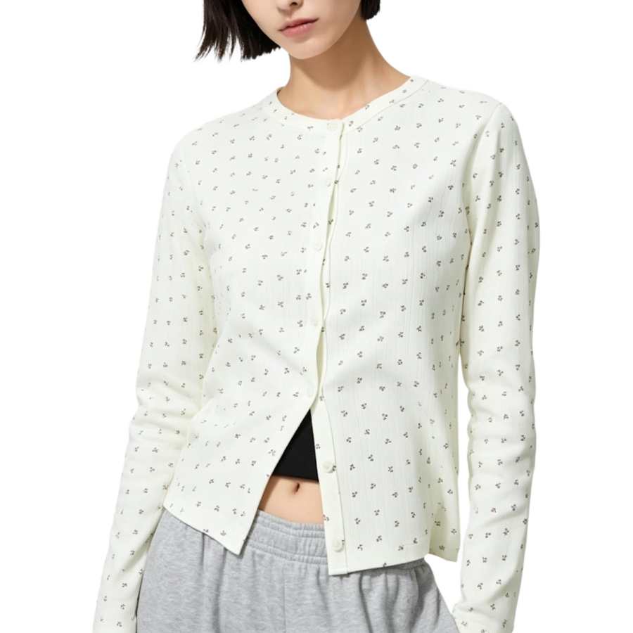 UNIQLO Knitwear Women's Ecru Moderate