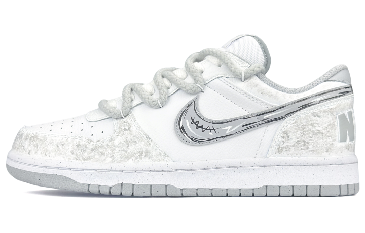 Nike Nike Big Skateboard Shoes Men's Low Top White