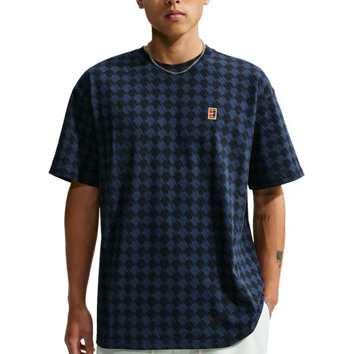 Nike Nike Club T Shirts Men's Black/Obsidian Stone Color Crew Neck Moderate