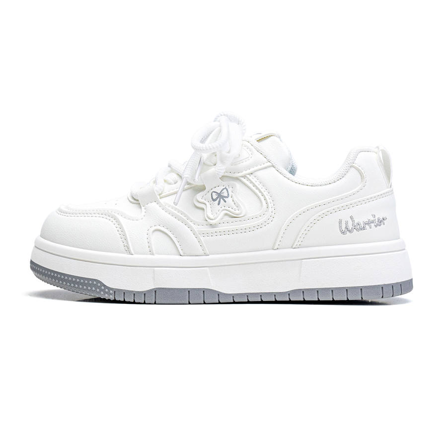 WARRIOR Skateboard Shoes Women's Low Top Ecru/Beige Yellow Blue