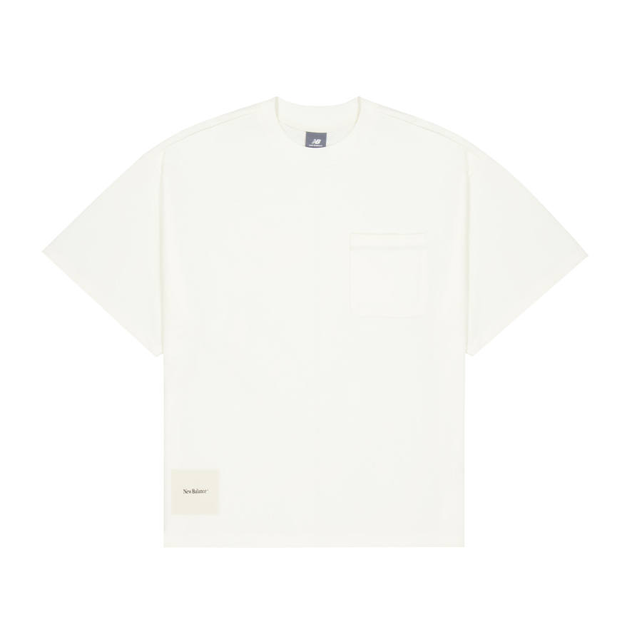 New Balance New Balance T Shirts Men's Sea Salt White Crew Neck Moderate Straight Fit