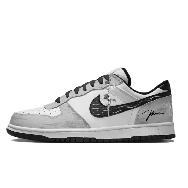 Nike Nike Big Skateboard Shoes Men's Low Top White/Black
