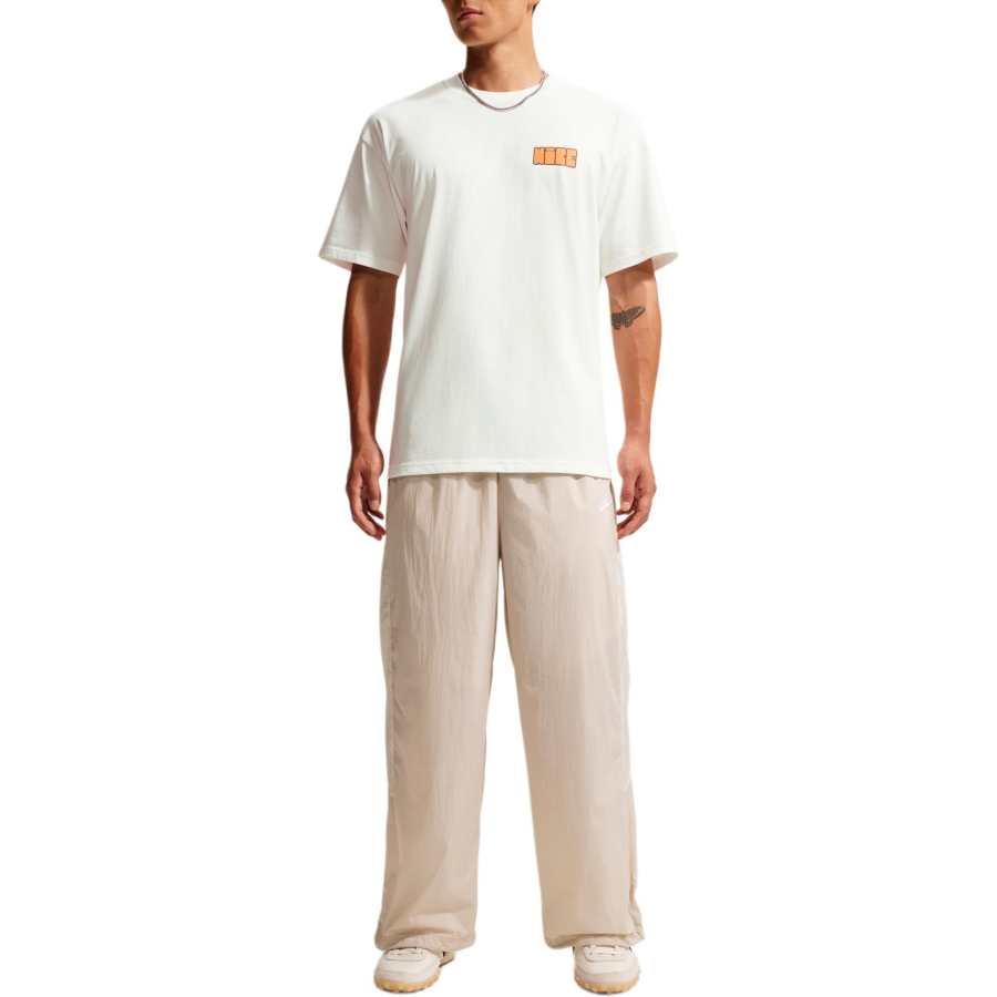 Nike Nike Sportswear T Shirts Men's Sail White Crew Neck Moderate Straight Fit