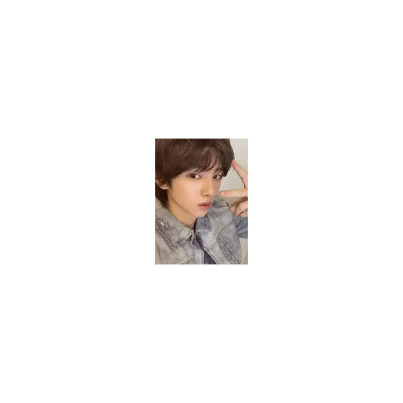 HYBE CORTIS Golden Sponsor Training Live Broadcast Card 2 Photocards 1 Pc