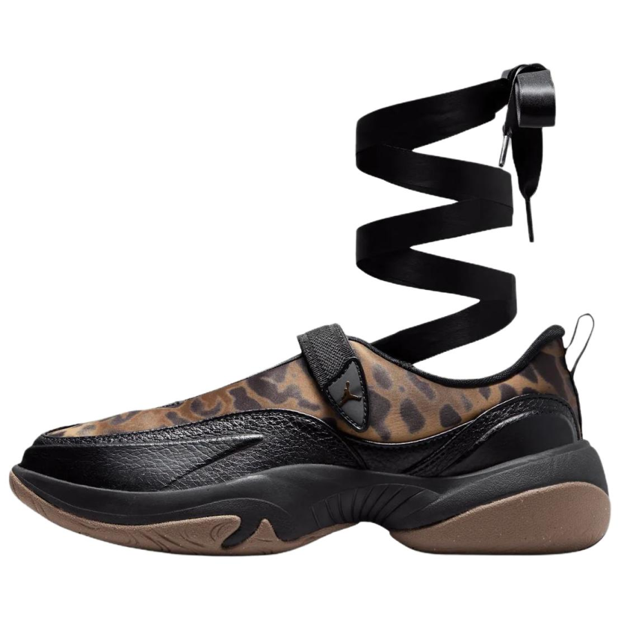 Jordan Jordan Pointe Casual Shoes Women's Black Brown