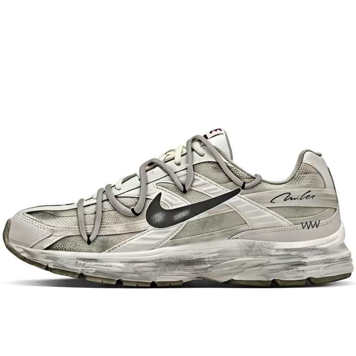 Nike Nike Initiator Running Shoes Unisex Low Top Black, Red