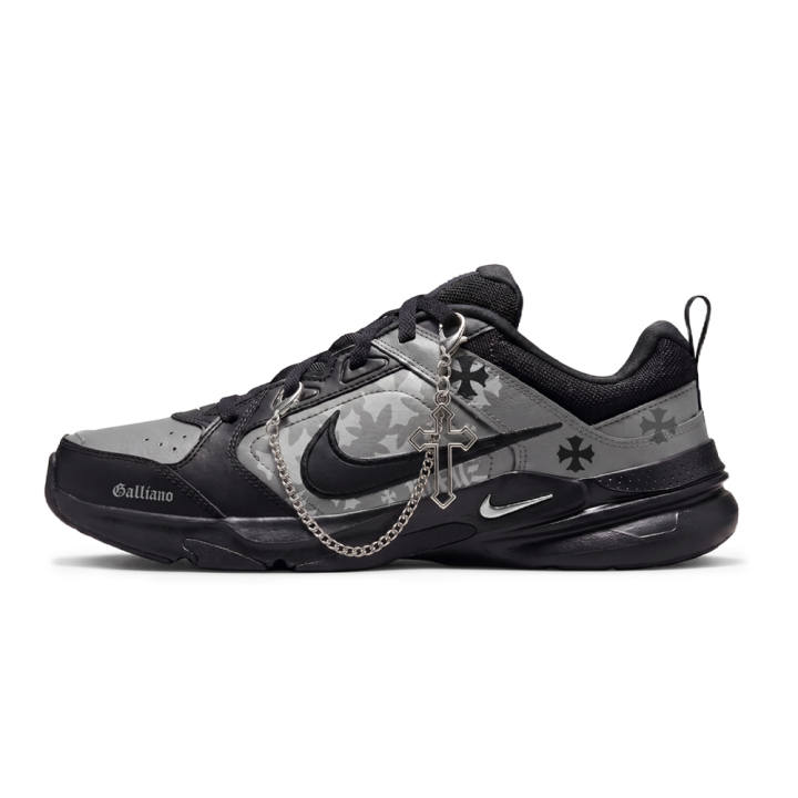 Nike Nike Defy All Day Chunky Sneakers Unisex Low Top Black