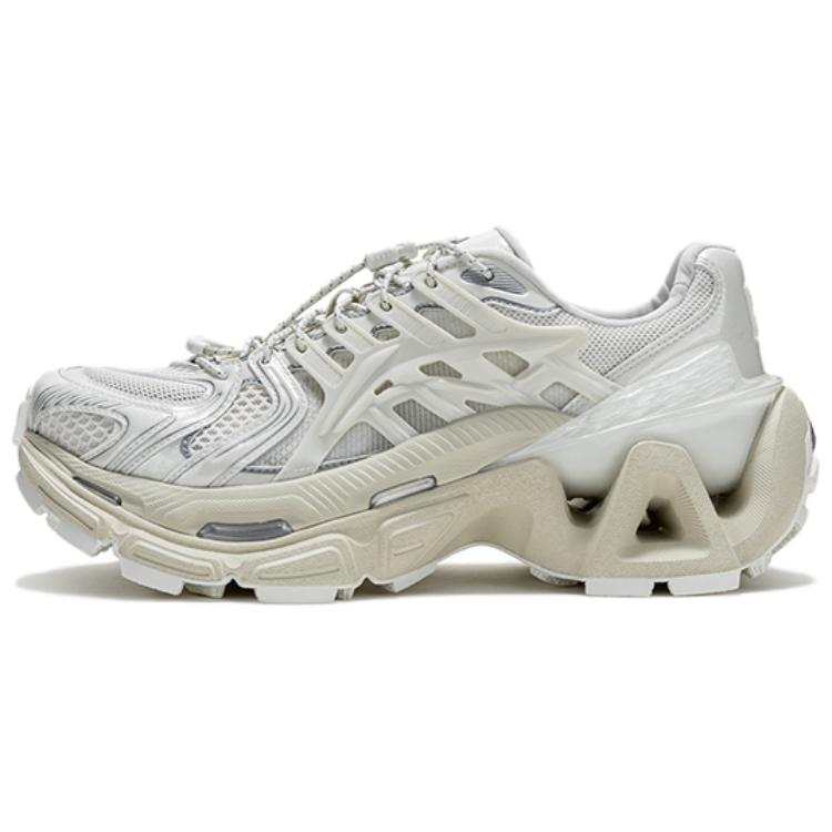 Li-Ning Li Ning Furious Rider ACE 3.0 Chunky Sneakers Women's Low Top Champagne White
