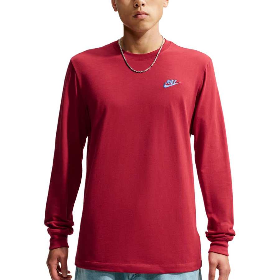Nike Nike Sportswear Club T Shirts Men's Resilient Red Crew Neck Moderate