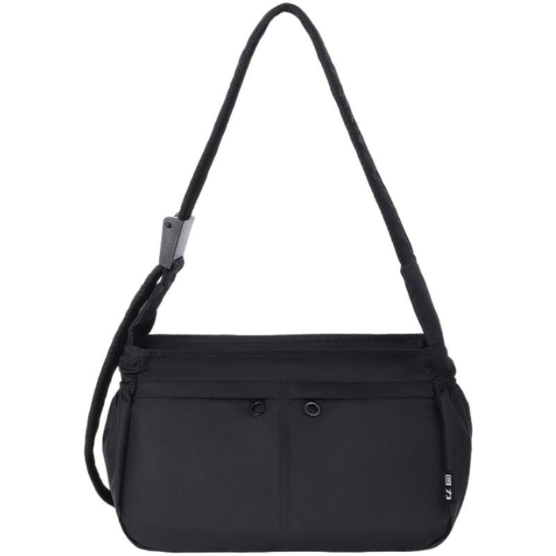 WARRIOR WARRIOR Crossbody Bags Black