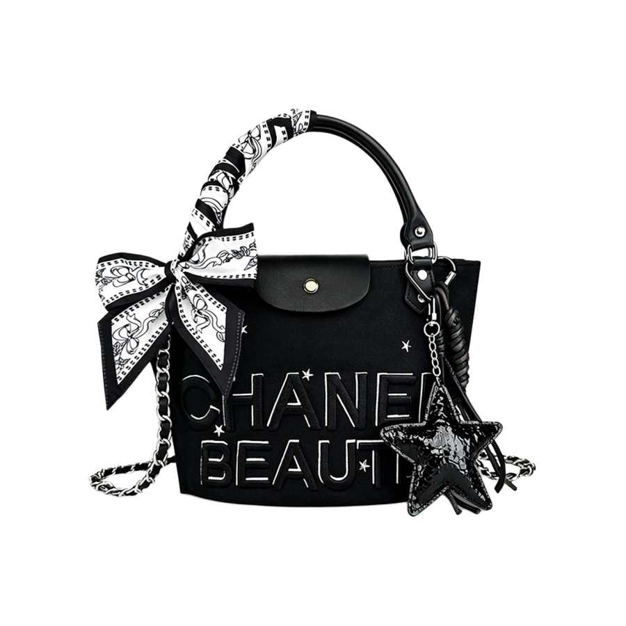 CHANEL CHANEL Makeup & Toiletry Bags Unisex