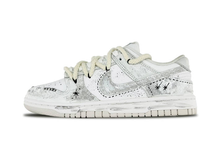 Nike Nike Dunk Skateboard Shoes Women's Low Top White