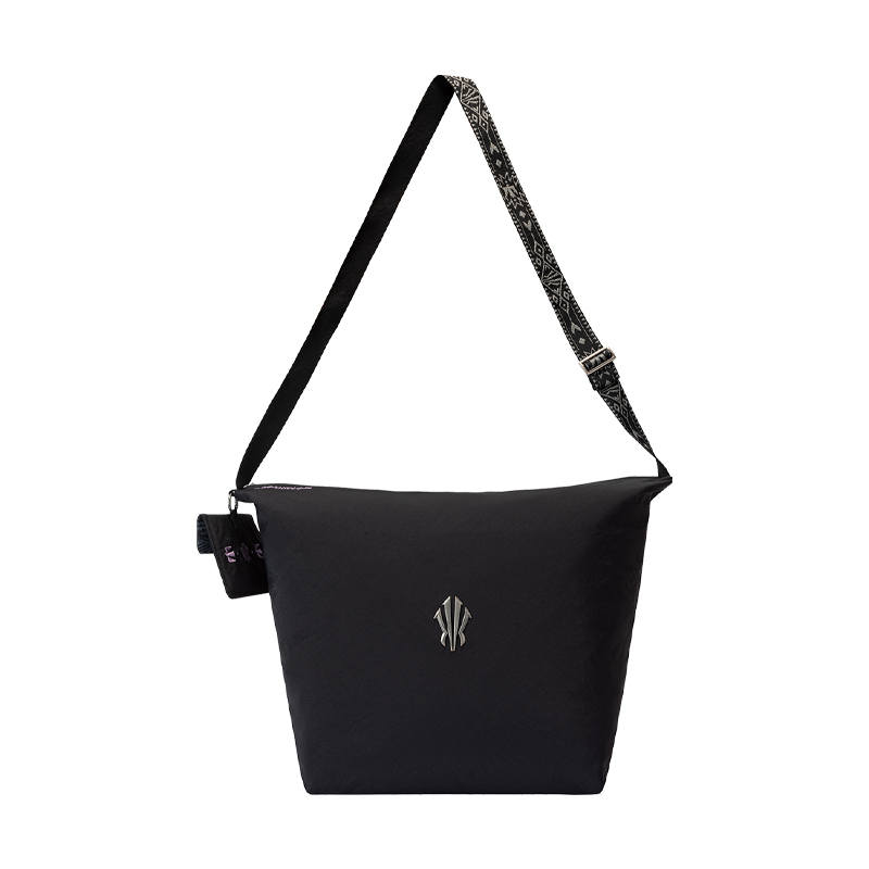 ANTA Crossbody Bags Basic Black Charm Included