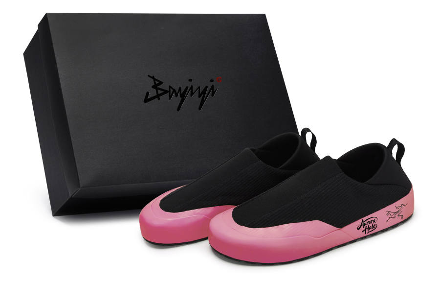 Arcteryx KRAGG Casual Shoes Women's Low Top Black/Pink
