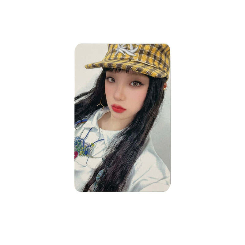 CUBE ENTERTAINMENT GI DLE Song Yuqi, Korean Flash Max Card Photocards 1 Pc