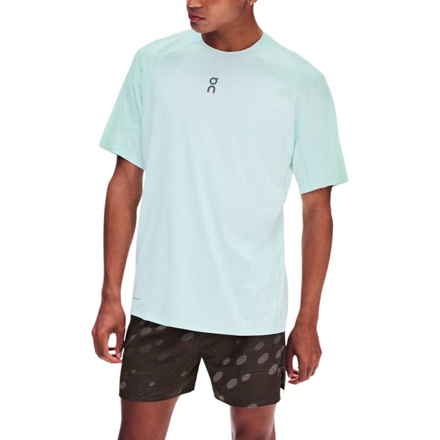 On On T Shirts Men's Blizzard Crew Neck