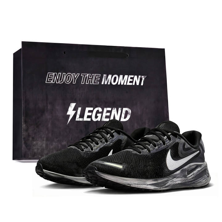 Nike Nike REVOLUTION 7 Running Shoes Unisex Low Top Black/White/Silver