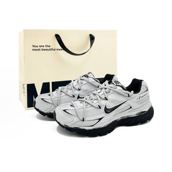Nike Nike Initiator Running Shoes Unisex Low Top White Gray
