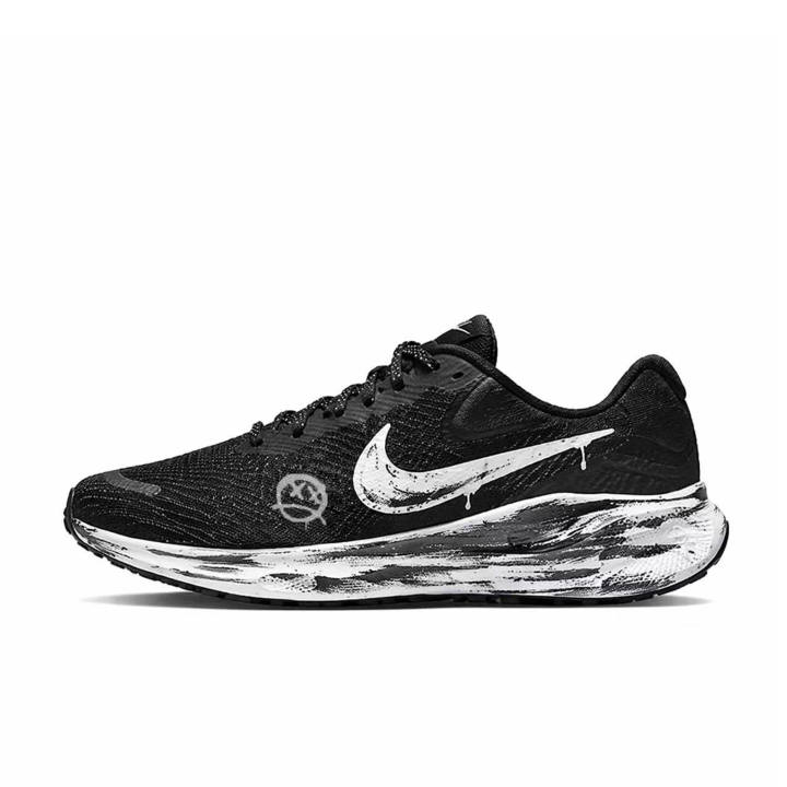 Nike Nike REVOLUTION 7 Running Shoes Unisex Low Top Black/White
