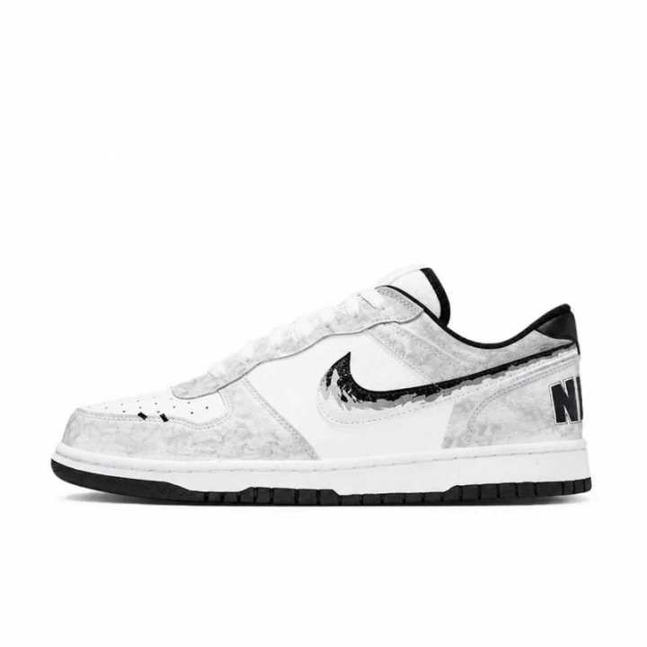 Nike Nike Big Skateboard Shoes Men's Low Top Gray White
