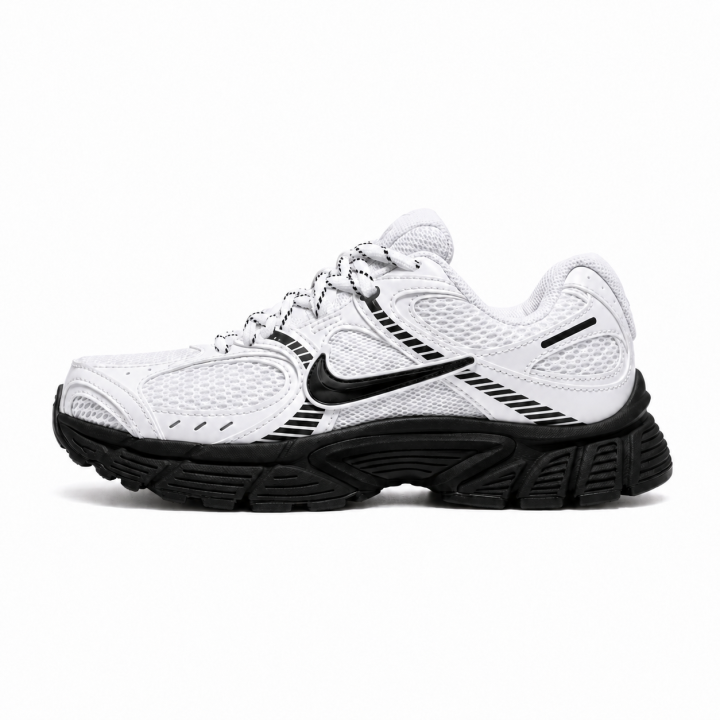 Nike Nike V5 RNR Running Shoes Unisex Low Top Black White Suggestion, Consider 0.5 Size Up