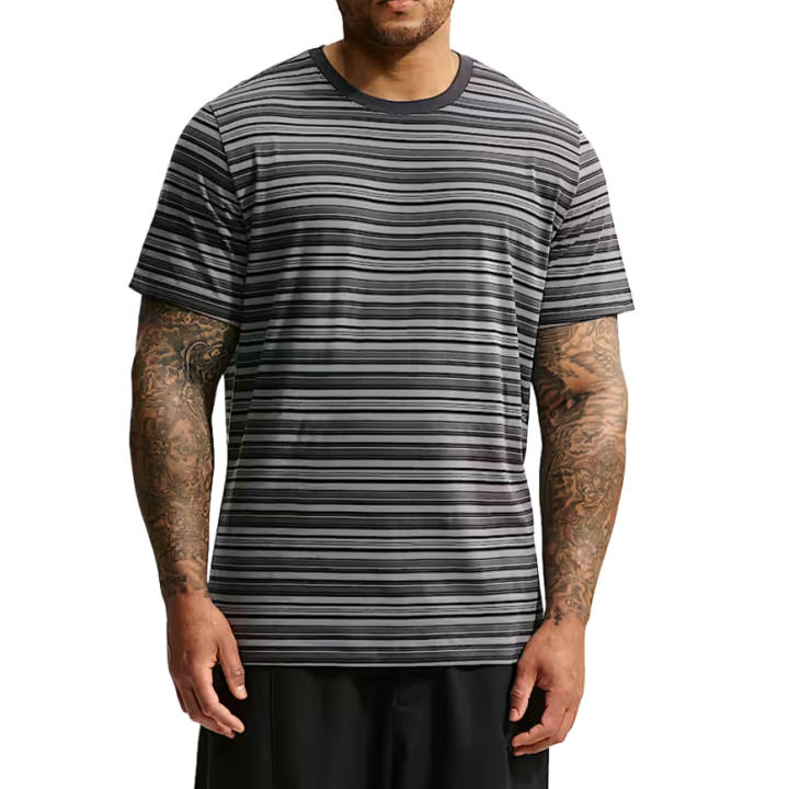 Nike Nike Sportswear T Shirts Men's Dark Smoke Gray Crew Neck