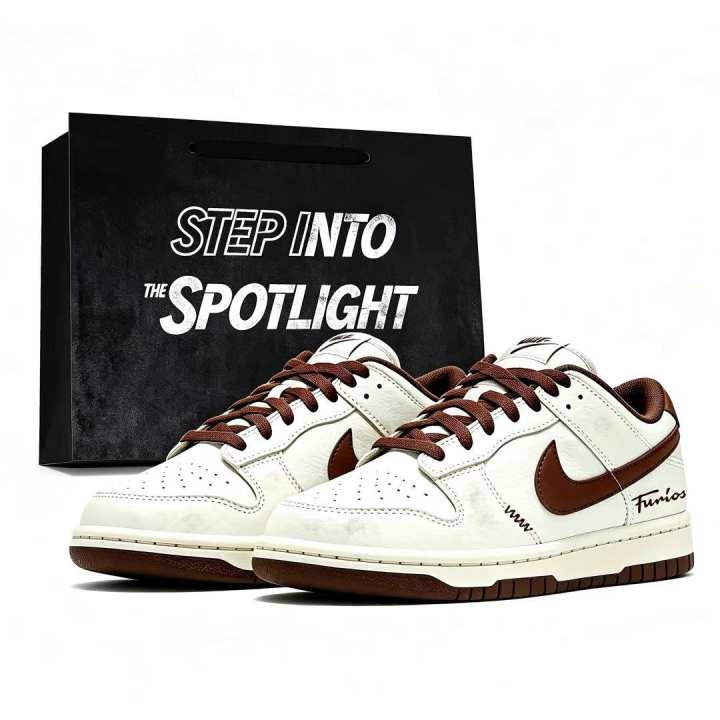 Nike Nike Dunk Skateboard Shoes Women's Low Top Milk Coffee