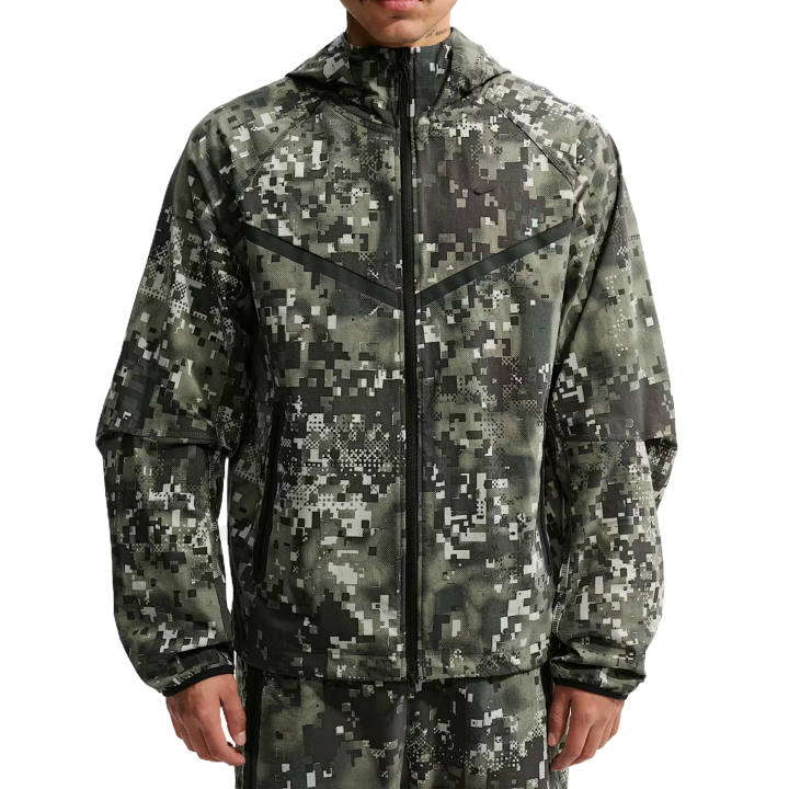 Nike Nike Jackets Men's Silver Sage/Black Hooded Non Detachable Moderate