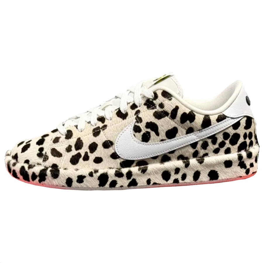 Nike Nike Tennis Classic Skateboard Shoes Men's Low Top Beige/Black