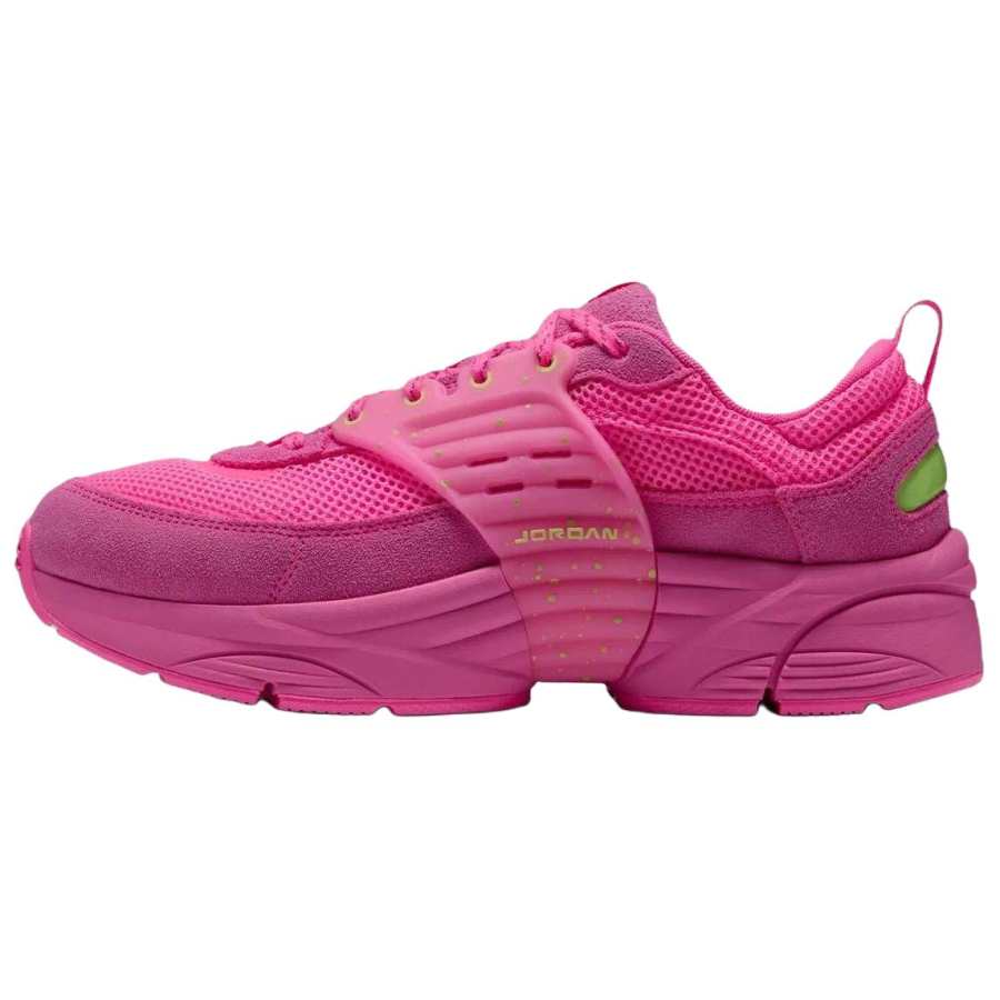 Jordan Jordan Trunner O/s Casual Shoes Unisex Dragon Fruit Powder