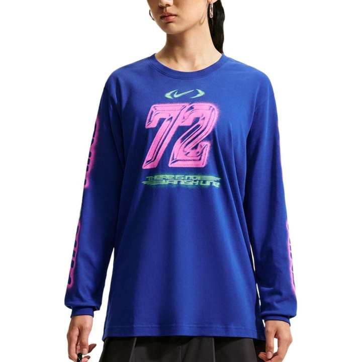 Nike Nike T Shirts Women's Dark Blue Crew Neck Moderate