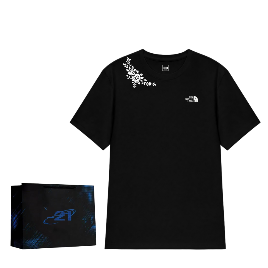 THE NORTH FACE T Shirts Unisex Black Crew Neck Moderate Straight Fit