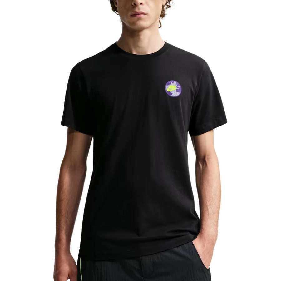 Nike Nike Sportswear T Shirts Men's Black Crew Neck Moderate