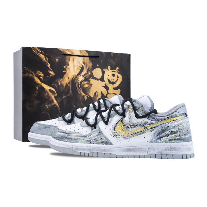 Nike Nike Big Skateboard Shoes Men's Low Top Gray/Gold