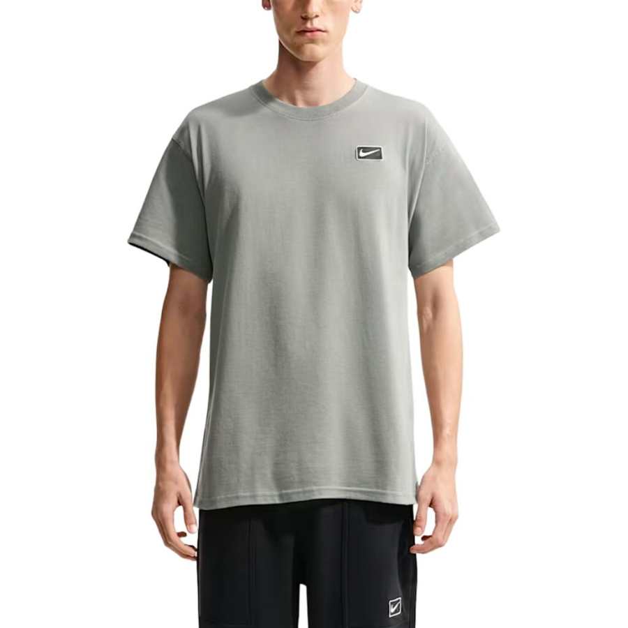 Nike Nike Sportswear T Shirts Men's Dark Gray Mud Crew Neck Moderate