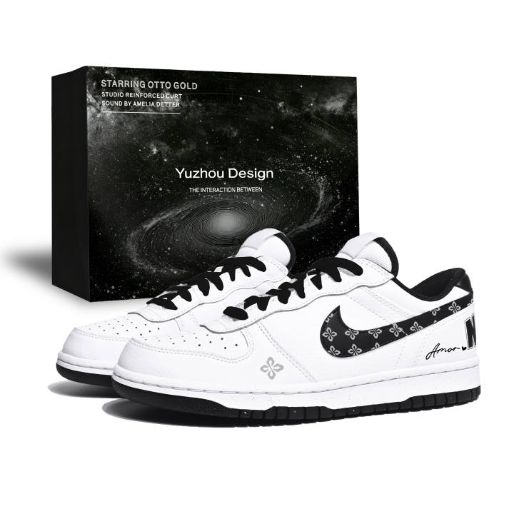 Nike Nike Big Skateboard Shoes Men's Low Top Black & White