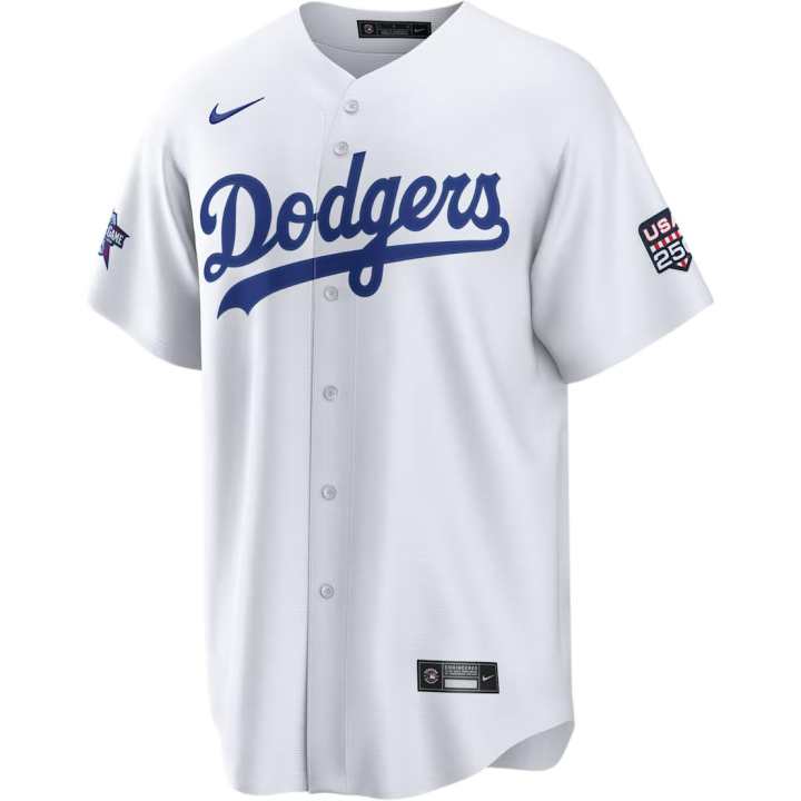 Nike Nike Sportswear Men's White V Neck Moderate