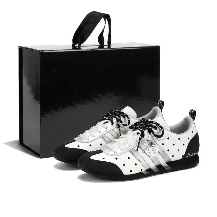 Adidas Adidas VS JOG 2.0 German Army Trainers Unisex Low Top White Black