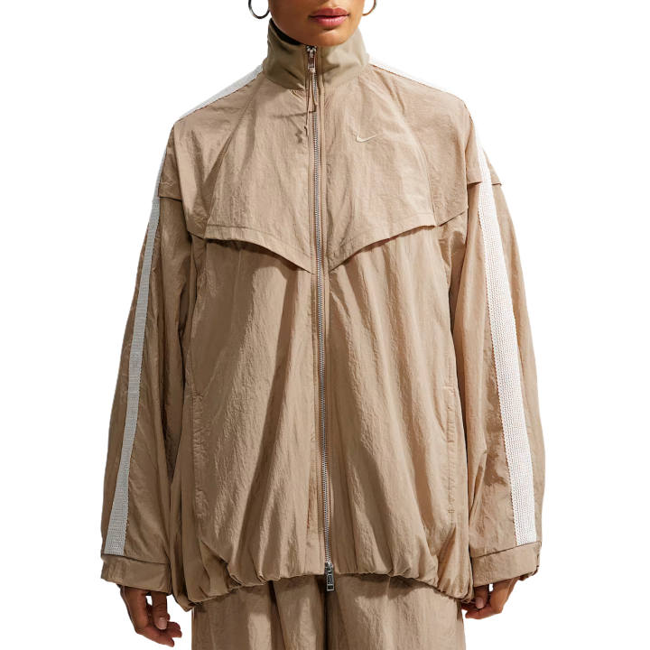 Nike Nike Jackets Women's Parachute Beige/Sail/Parachute Beige Stand Collar Moderate