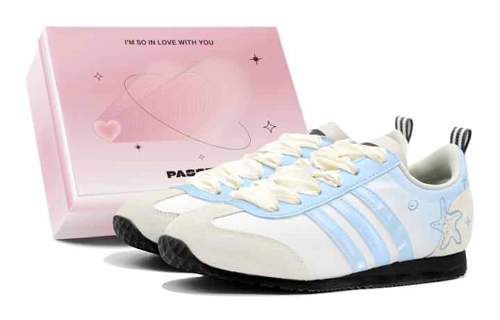 Adidas Adidas VS JOG 2.0 German Army Trainers Unisex Low Top White